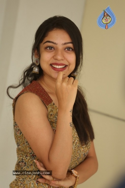 Varsha Bollamma Photos - 13 / 20 photos