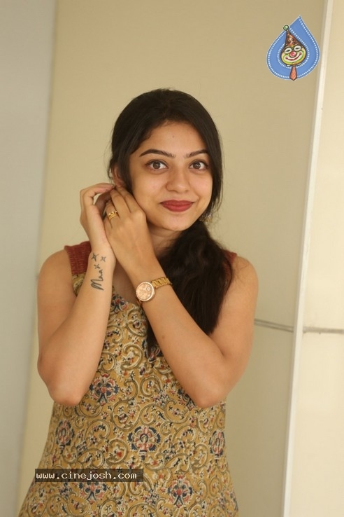 Varsha Bollamma Photos - 18 / 20 photos