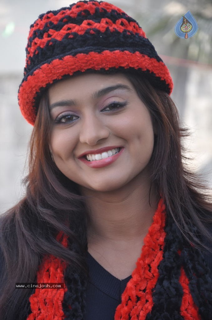 Varsha New Photos - 30 / 45 photos