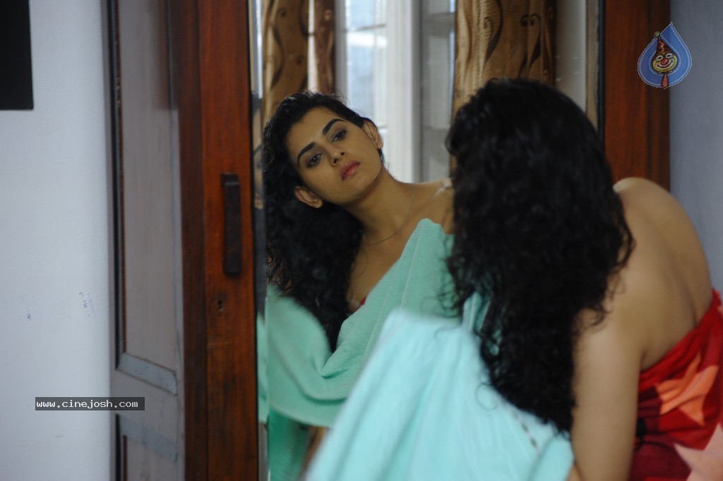 Veda Latest Stills - 6 / 80 photos