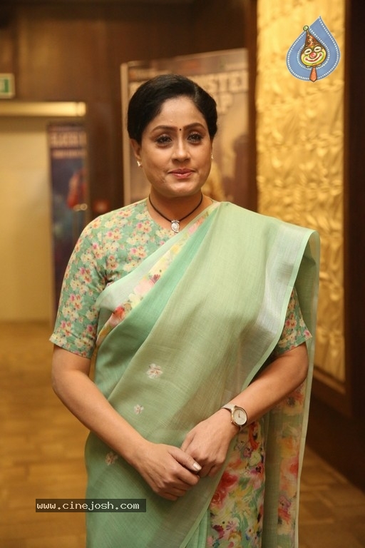 Vijayashanti Stllls - 12 / 12 photos