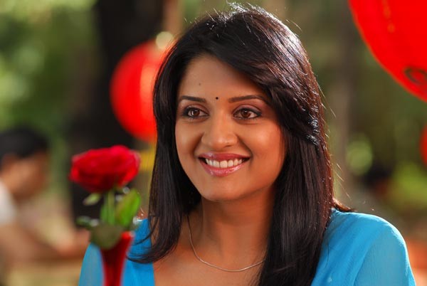 Vimala Raman Stills - 51 / 63 photos