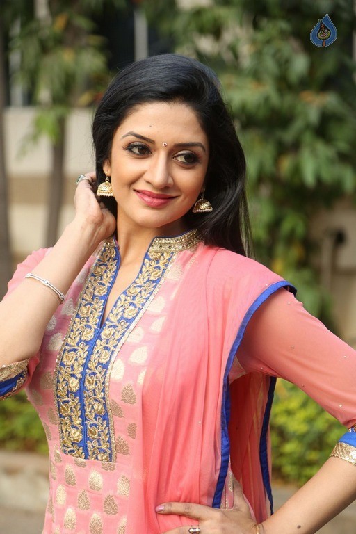 Vimala Raman Latest Gallery - 9 / 69 photos