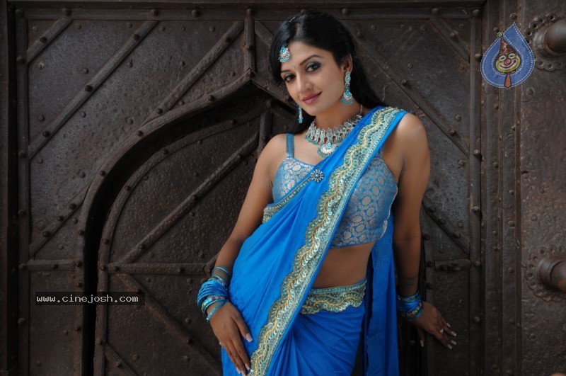 Vimala Raman Stills in Ranga the Donga Movie - 26 / 46 photos
