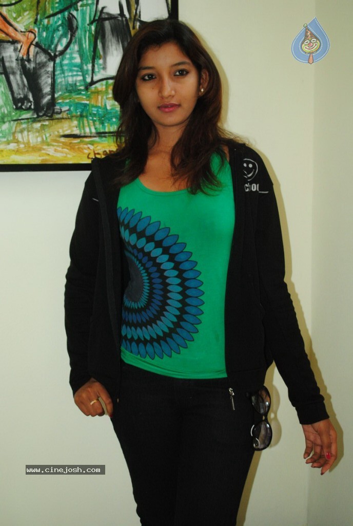 Vinny Stills - 16 / 32 photos