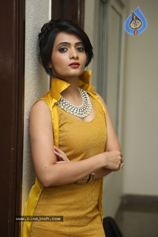 Vishakha New Pics - 6 / 36 photos