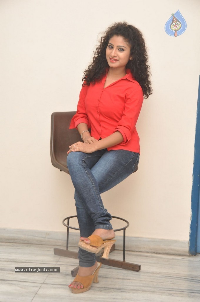 Vishnu Priya Gallery - 2 / 48 photos