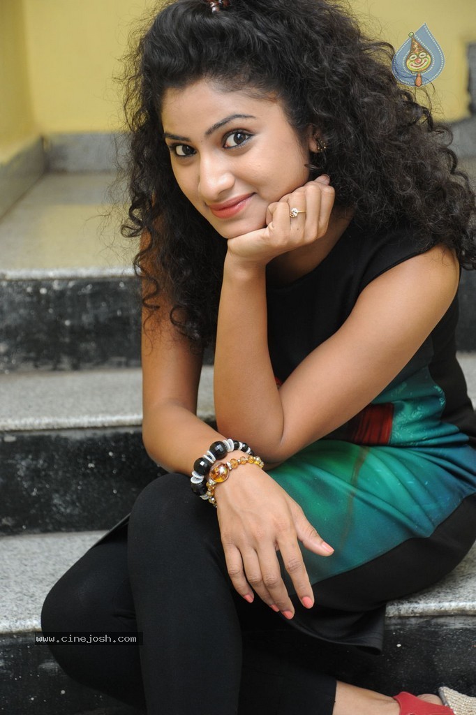 Vishnu Priya New Photos - 24 / 94 photos