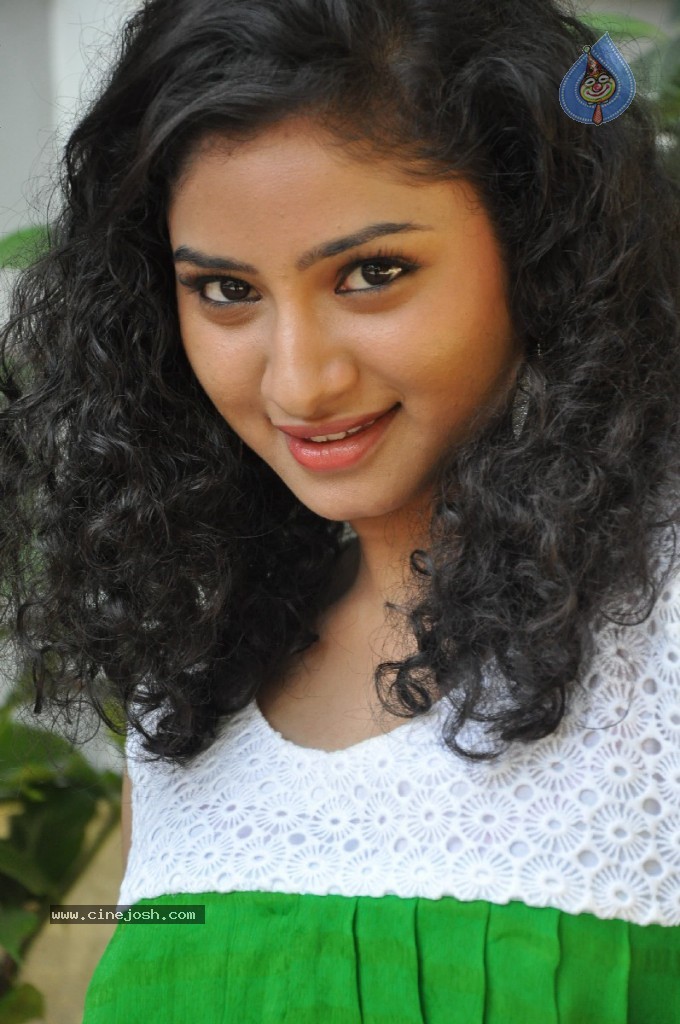Vishnu Priya New Photos - 14 / 42 photos