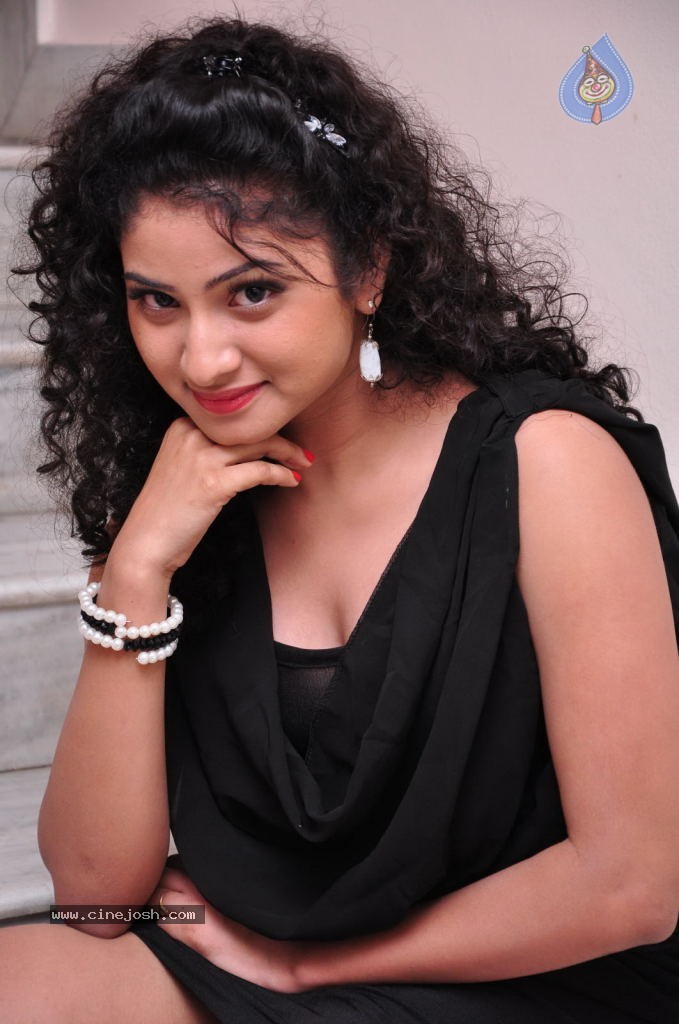 Vishnu Priya New Photos, - 31 / 88 photos