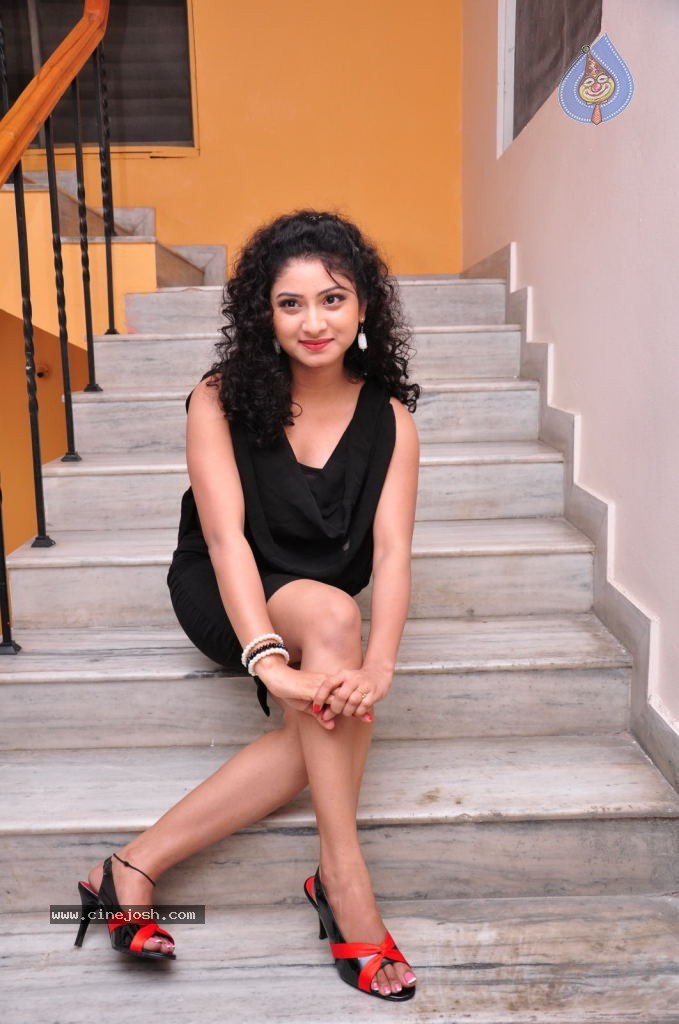 Vishnu Priya New Photos, - 60 / 88 photos