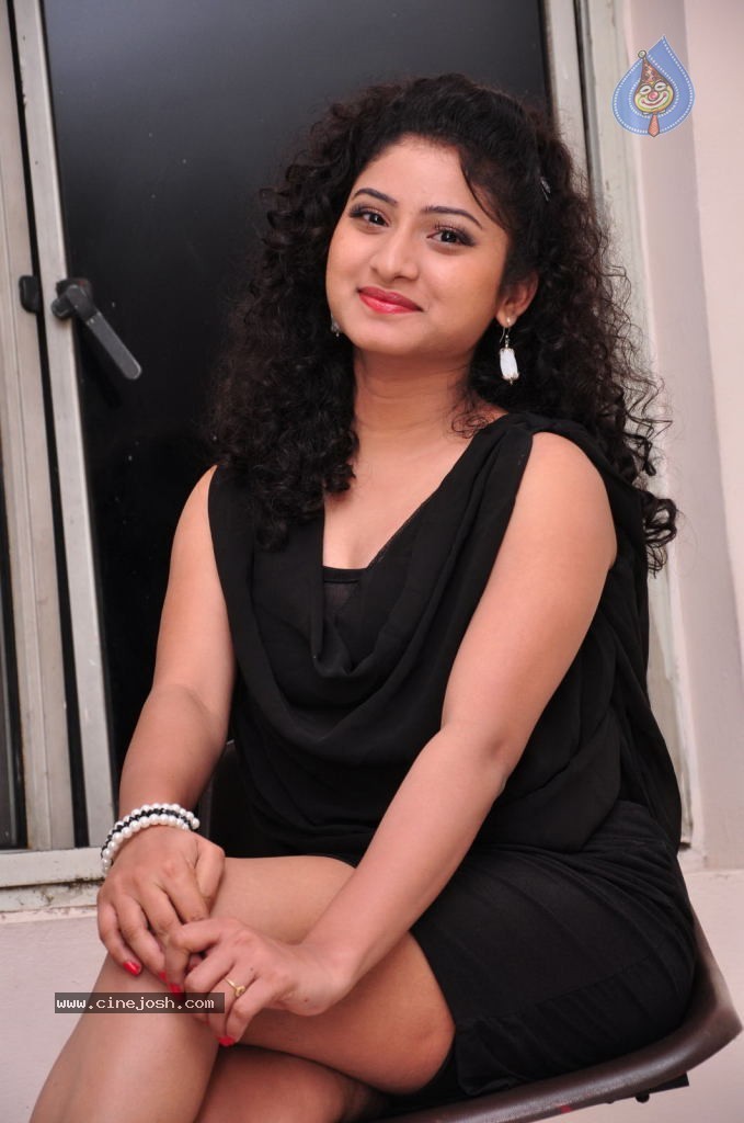 Vishnu Priya New Photos, - 72 / 88 photos