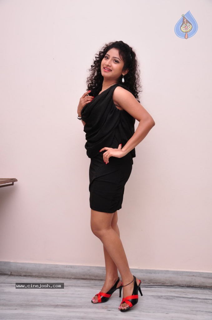Vishnu Priya New Photos, - 80 / 88 photos