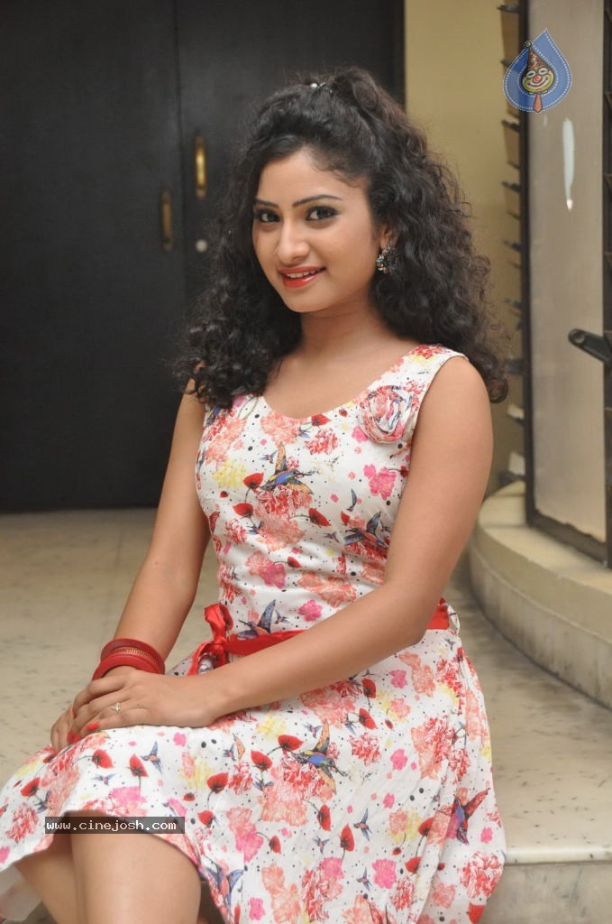 Vishnu Priya New Pics - 8 / 85 photos