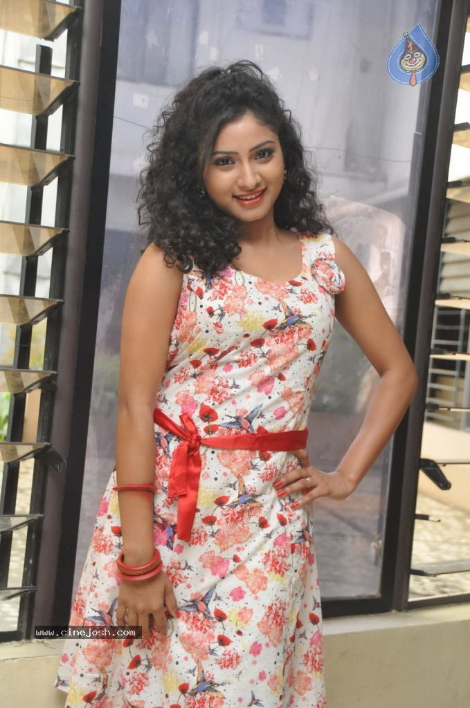 Vishnu Priya New Pics - 74 / 85 photos