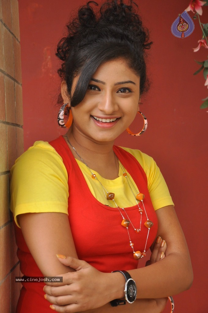 Vishnu Priya Stills - 13 / 66 photos