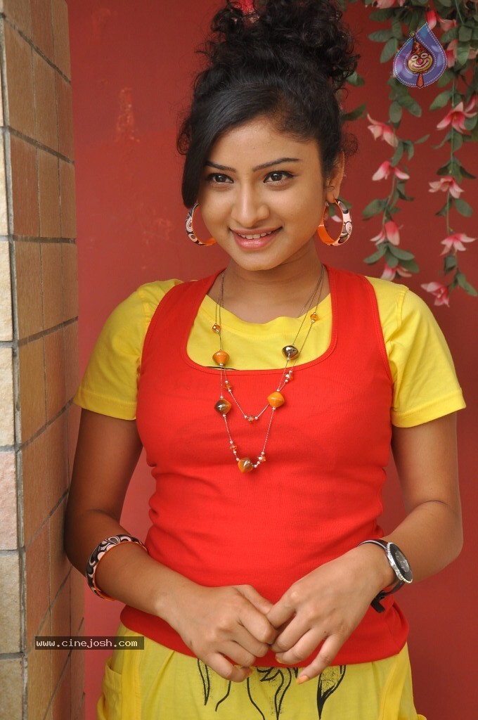 Vishnu Priya Stills - 22 / 66 photos