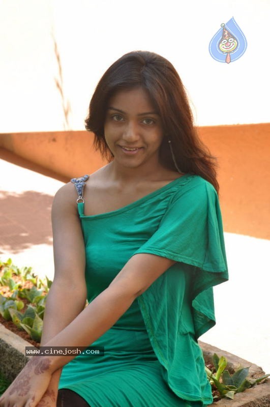 Vithika Stills - 45 / 83 photos