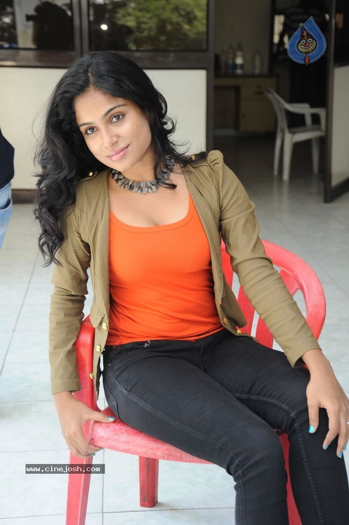 Vrushali Latest Photos - 97 / 109 photos
