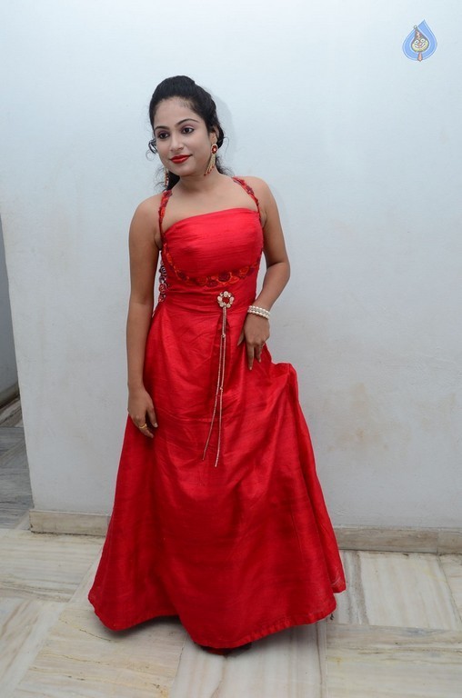 Vrushali New Photos - 28 / 42 photos