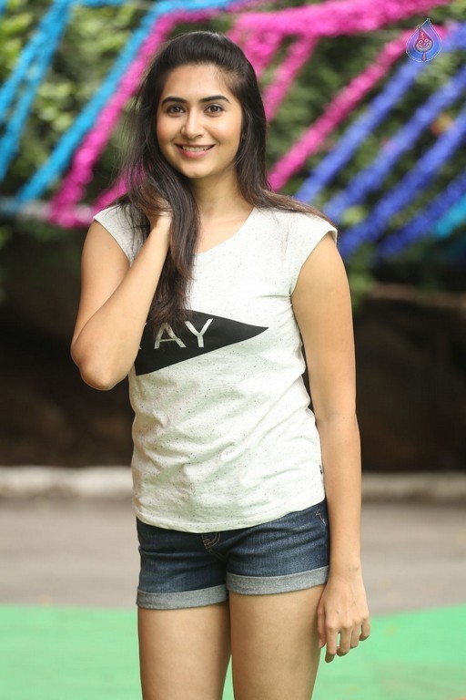 Vyoma Nandi New Gallery - 21 / 57 photos