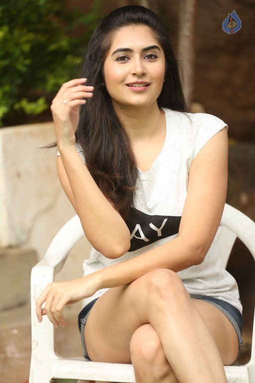 Vyoma Nandi New Gallery - 39 / 57 photos