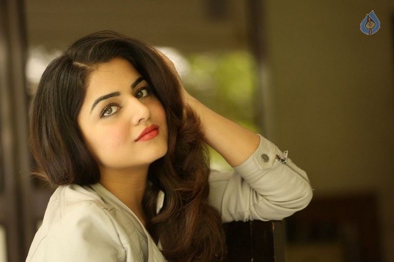 Wamiqa Gabbi New Pics - 32 / 59 photos