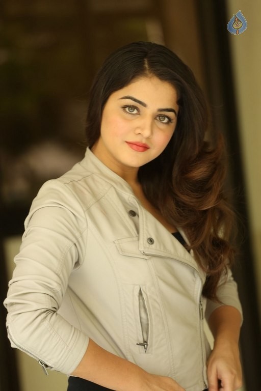 Wamiqa Gabbi New Pics - 57 / 59 photos