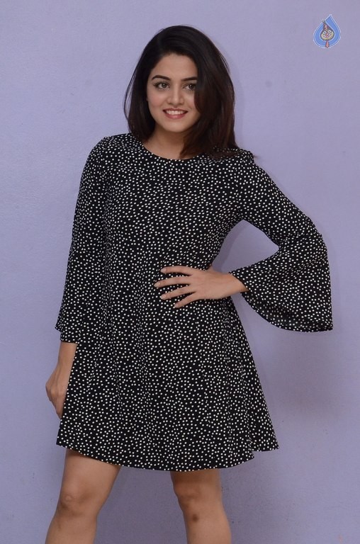 Wamiqa Gabbi New Pics - 16 / 56 photos