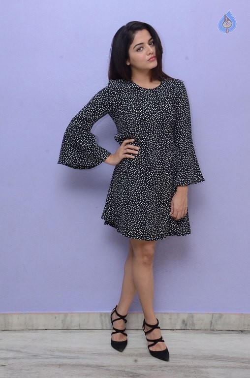 Wamiqa Gabbi New Pics - 47 / 56 photos