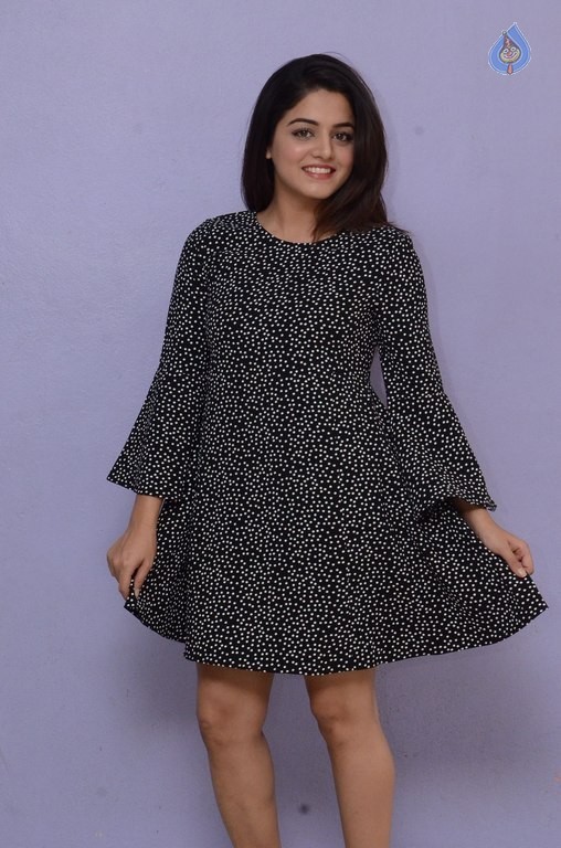 Wamiqa Gabbi New Pics - 50 / 56 photos