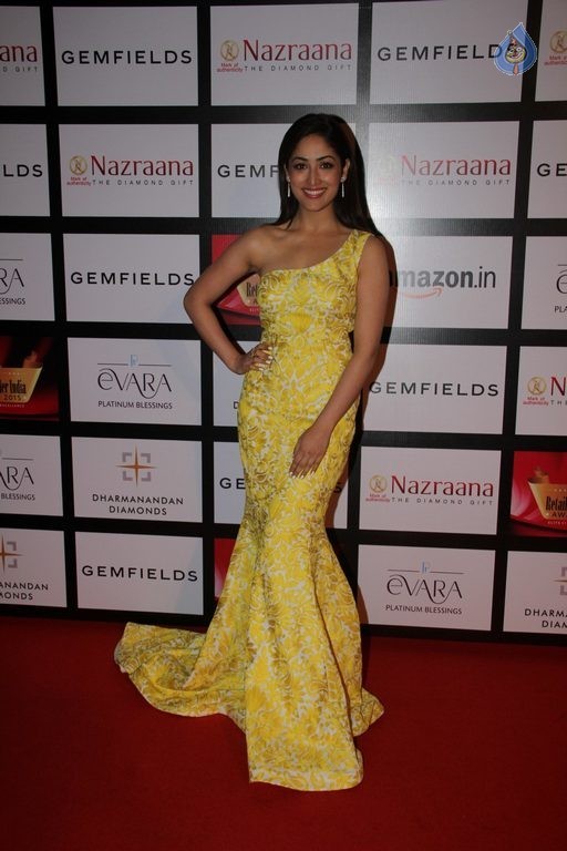 Yami Gautam Latest Photos - 11 / 27 photos