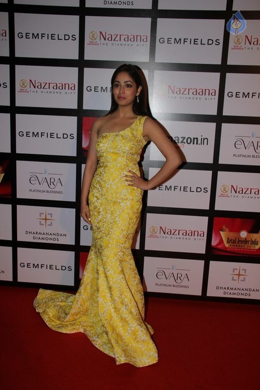 Yami Gautam Latest Photos - 23 / 27 photos