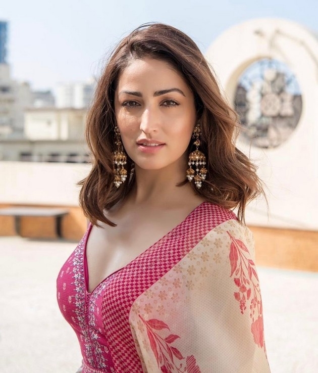 Yami Gautam Stills - 2 / 12 photos