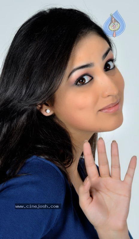 Yaami Goutham New Stills - 23 / 29 photos