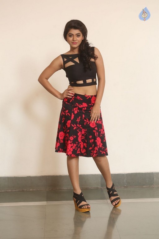 Yamini Bhaskar Latest Pics - 37 / 42 photos