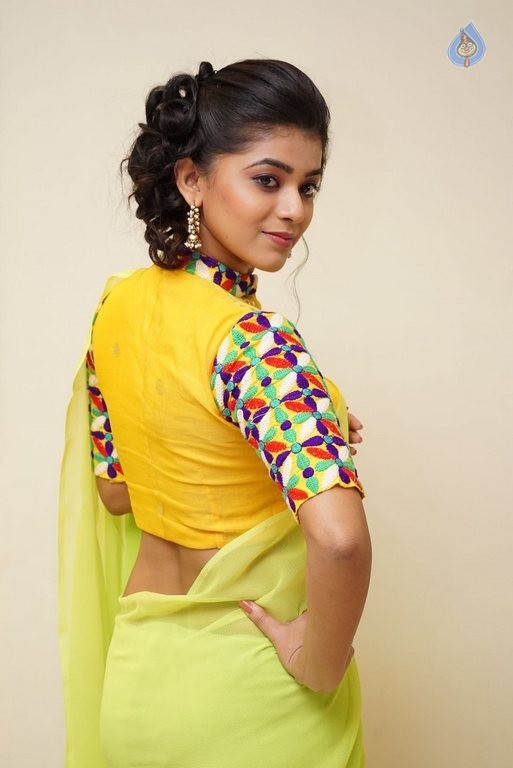 Yamini Latest Photos - 18 / 42 photos