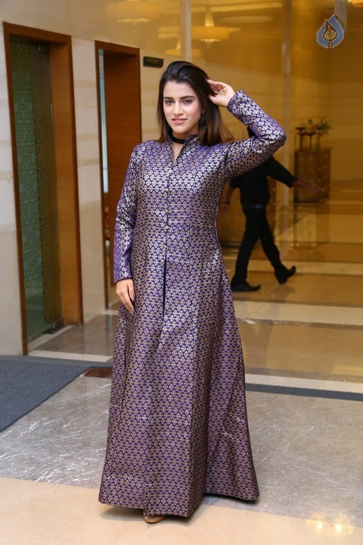 Yasmin Pathan New Photos - 1 / 33 photos