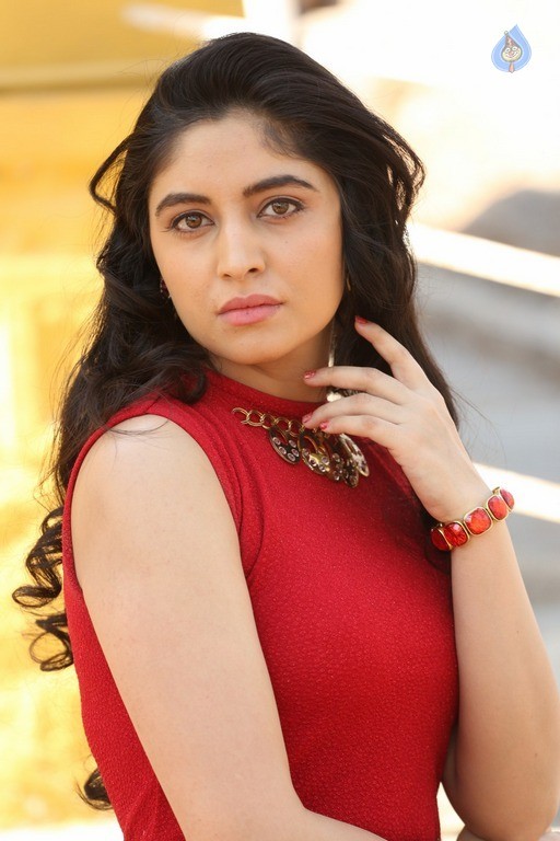 Zahida Sam Photos - 21 / 41 photos