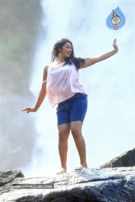 Actress Malavika Menon Photos - 2 of 15