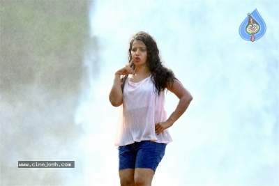 Actress Malavika Menon Photos - 6 of 15