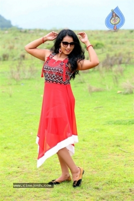 Actress Malavika Menon Photos - 13 of 15