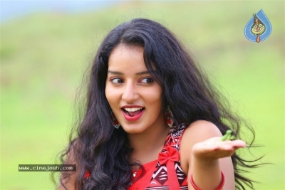 Actress Malavika Menon Photos - 14 of 15