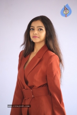 Actress Nithya Shetty Pictures - 12 of 38