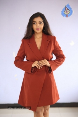 Actress Nithya Shetty Pictures - 14 of 38