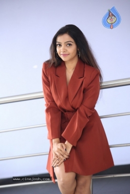 Actress Nithya Shetty Pictures - 16 of 38