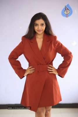 Actress Nithya Shetty Pictures - 21 of 38