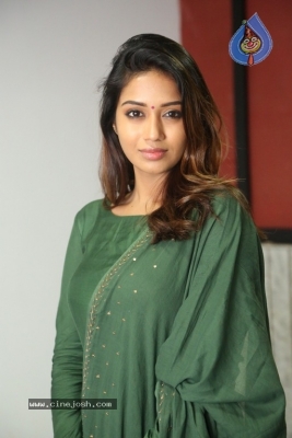 Actress Nivetha Pethuraj Gallery - 14 of 15