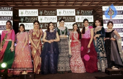 Santhoshi Plush Makeup & Hair Seminar Photos - 7 of 25