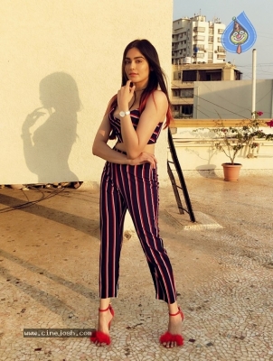 Adah Sharma Latest Photoshoot - 5 of 9